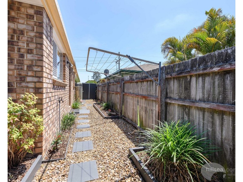 1/36 Kenny Drive, Labrador QLD 4215