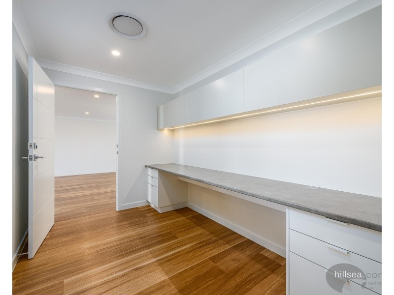 58 O’Grady Drive, Paradise Point QLD 4216