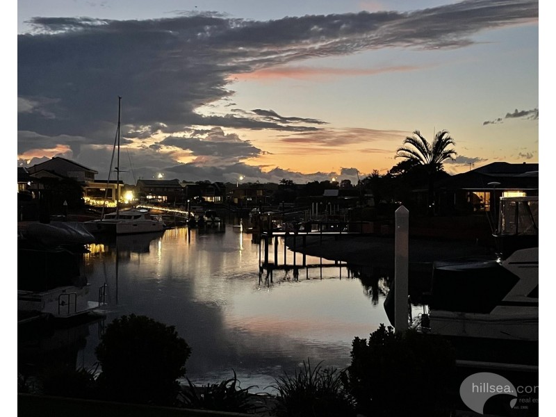 58 O’Grady Drive, Paradise Point QLD 4216