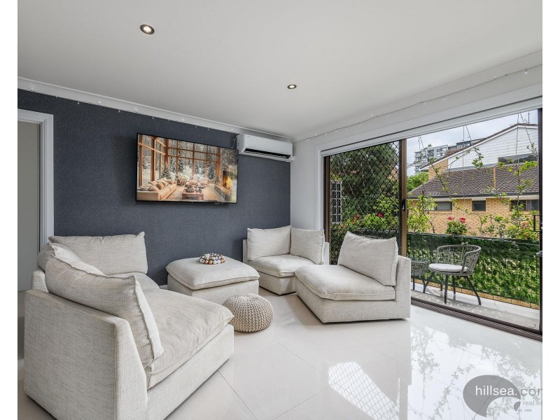 5/168 Frank Street, Labrador QLD 4215