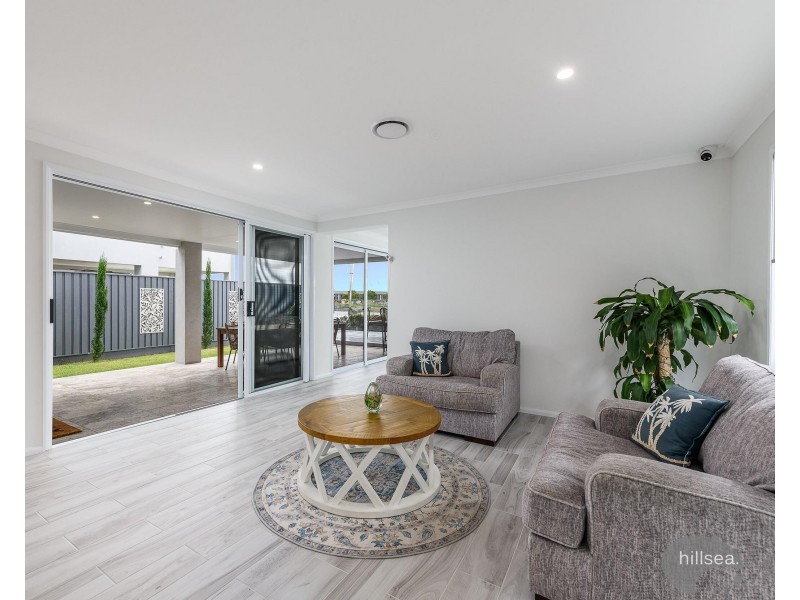13/1 Lyra Avenue, Hope Island QLD 4212