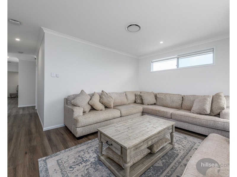 13/1 Lyra Avenue, Hope Island QLD 4212