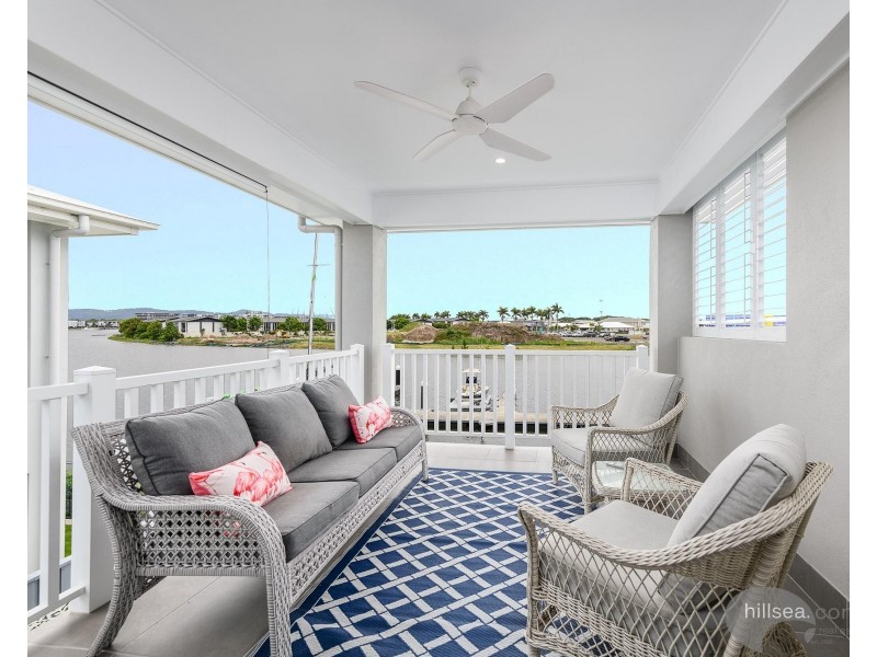 13/1 Lyra Avenue, Hope Island QLD 4212