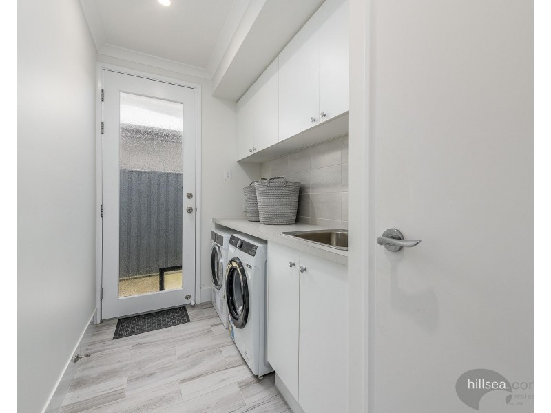 13/1 Lyra Avenue, Hope Island QLD 4212