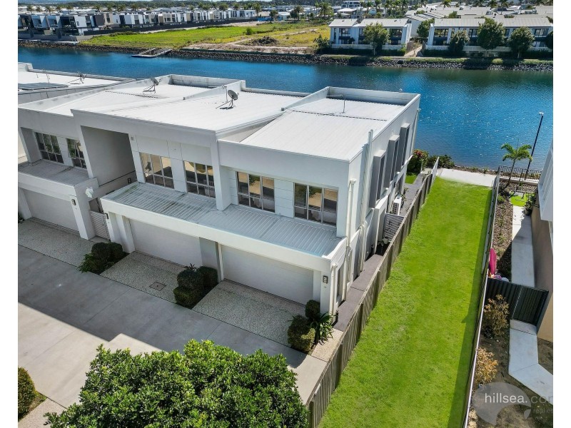 20/156 Marina Quays Boulevard, Hope Island QLD 4212