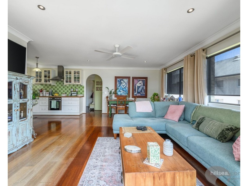 6/218 Marine Parade, Labrador QLD 4215