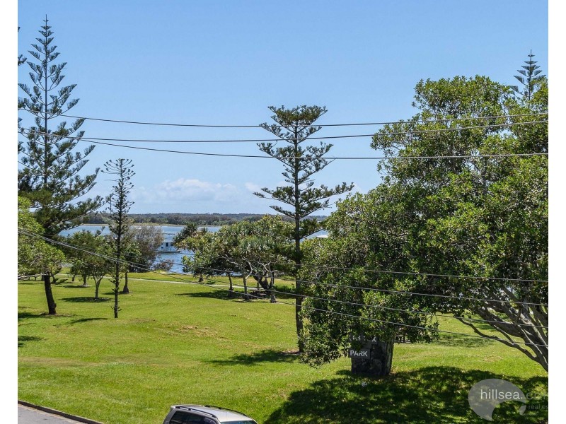 6/218 Marine Parade, Labrador QLD 4215