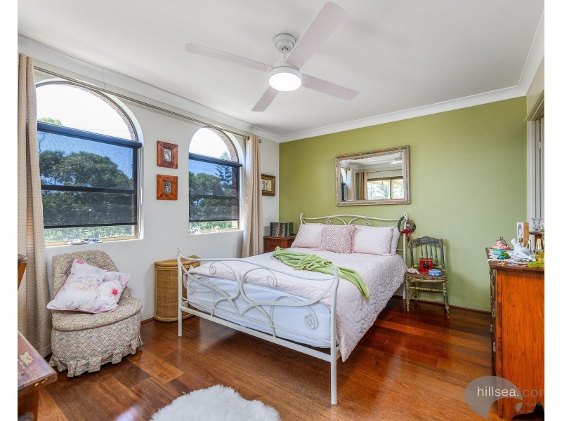 6/218 Marine Parade, Labrador QLD 4215