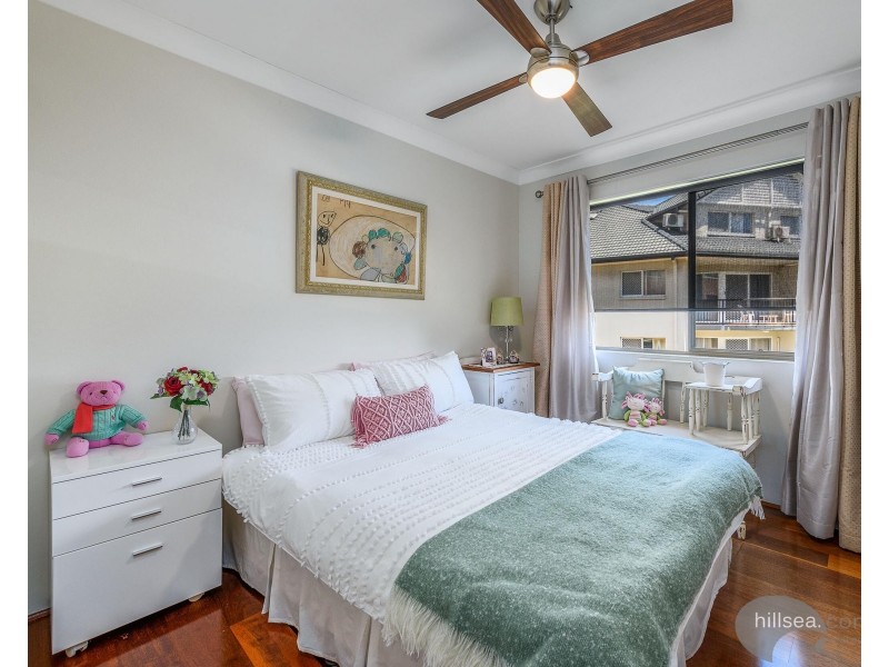 6/218 Marine Parade, Labrador QLD 4215