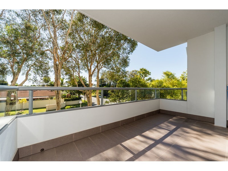 71/20 Bayview Street, Runaway Bay QLD 4216