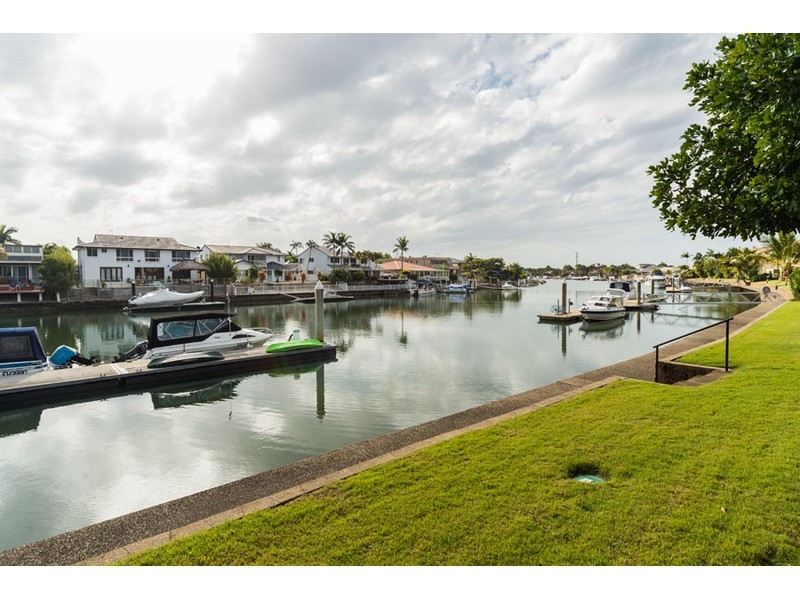 26/100 Morala Avenue, Runaway Bay QLD 4216