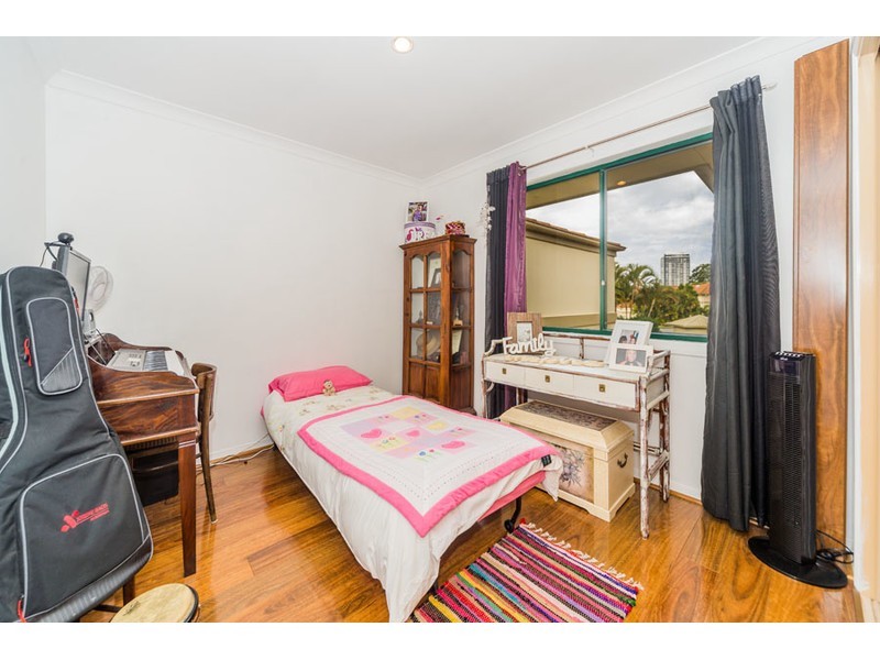 26/100 Morala Avenue, Runaway Bay QLD 4216