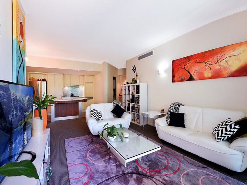 5T/20 Bayview Street, Runaway Bay QLD 4216