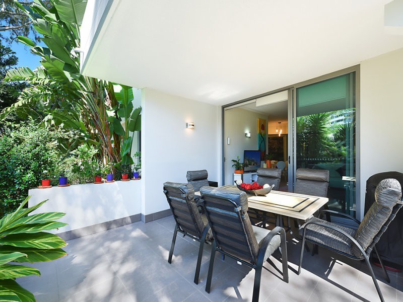 5T/20 Bayview Street, Runaway Bay QLD 4216