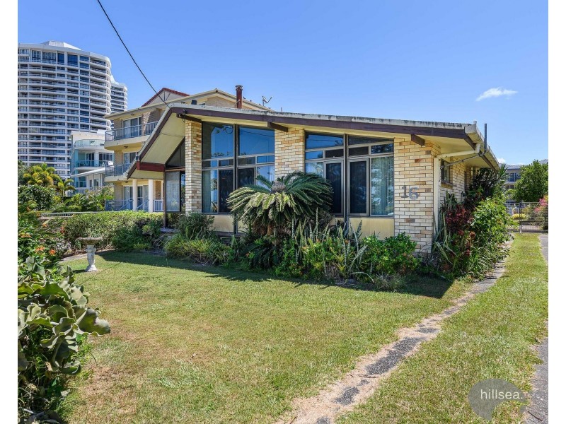 16 Oatland Esplanade, Runaway Bay QLD 4216