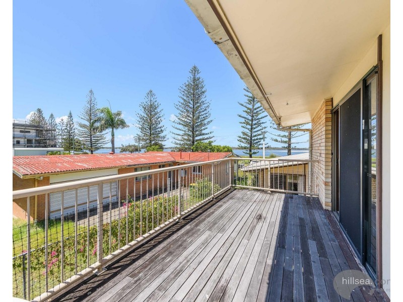 16 Oatland Esplanade, Runaway Bay QLD 4216