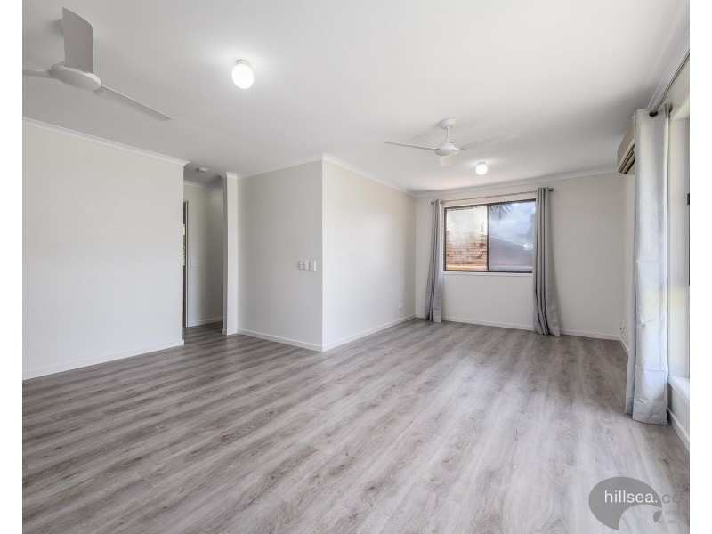 1/14 Orkney Place, Labrador QLD 4215