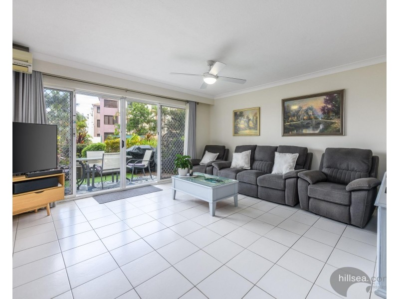 10/22 Jennifer Avenue, Runaway Bay QLD 4216