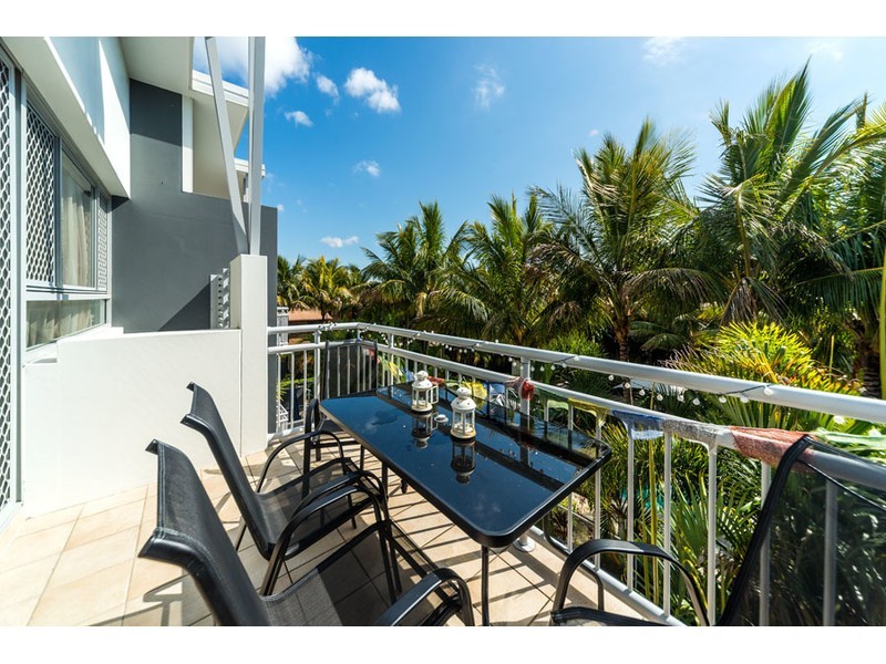 51/13-23 Bright Avenue, Labrador QLD 4215