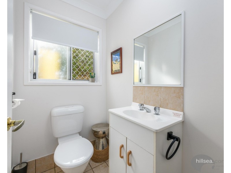 3/30 Government Road, Labrador QLD 4215