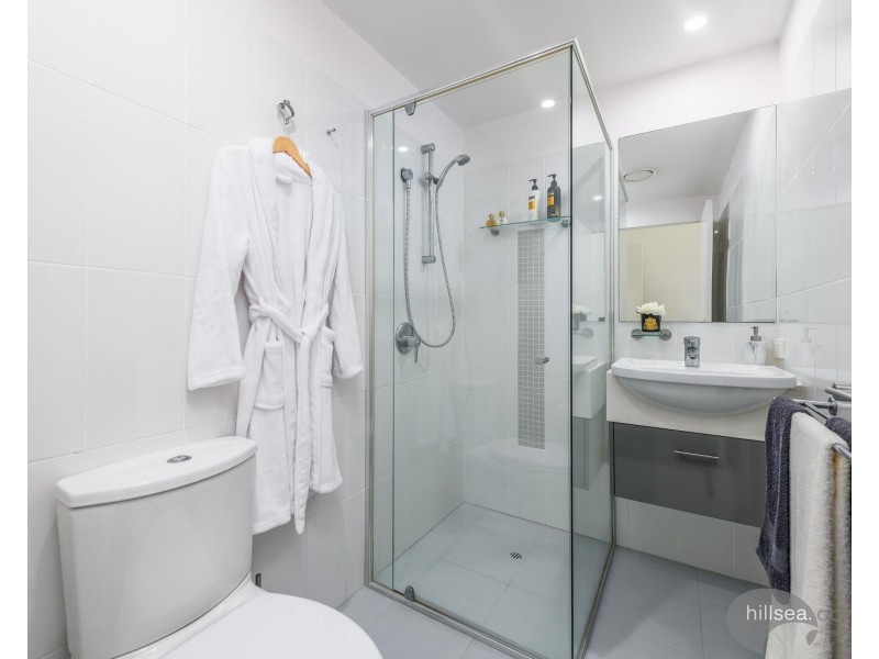 2207/2 Activa Way, Hope Island QLD 4212