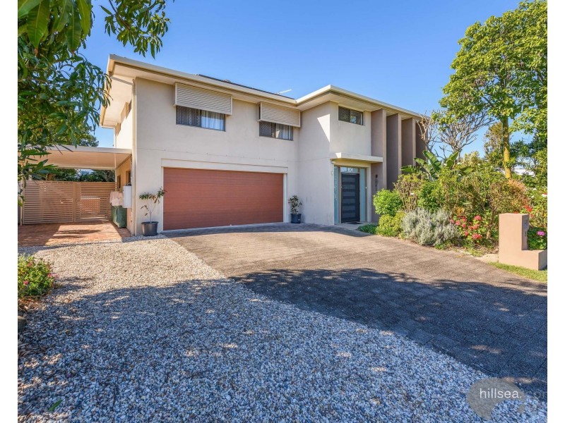 8 Viola Avenue, Hollywell QLD 4216