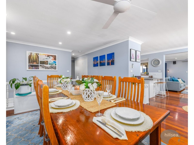 8 Viola Avenue, Hollywell QLD 4216