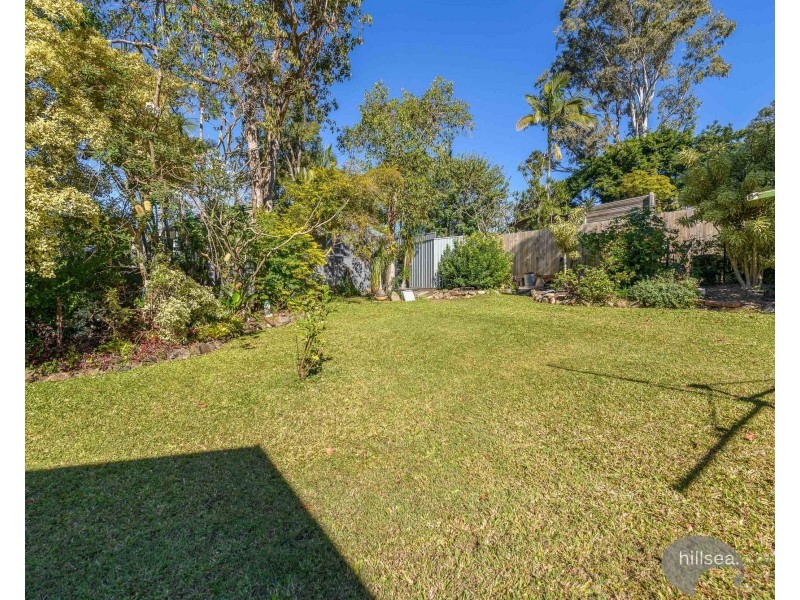 4 Robe Court, Helensvale QLD 4212