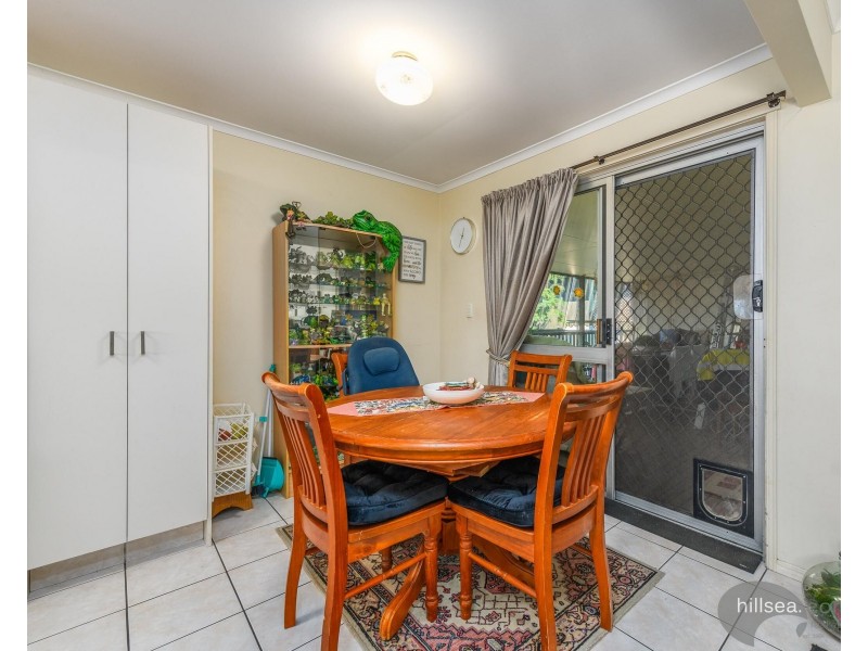4 Robe Court, Helensvale QLD 4212