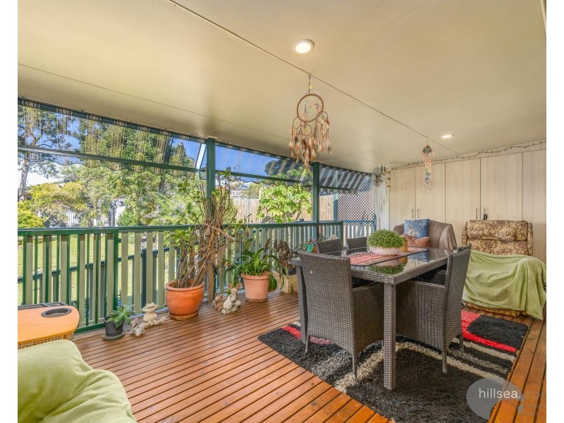 4 Robe Court, Helensvale QLD 4212