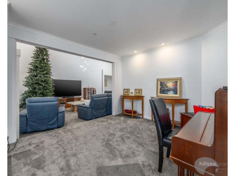 26 Karema Crescent, Runaway Bay QLD 4216