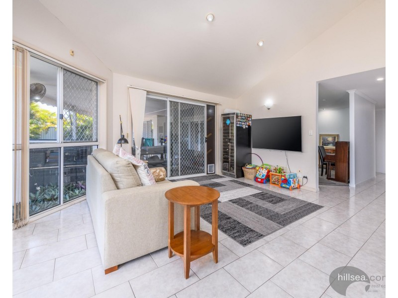 26 Karema Crescent, Runaway Bay QLD 4216