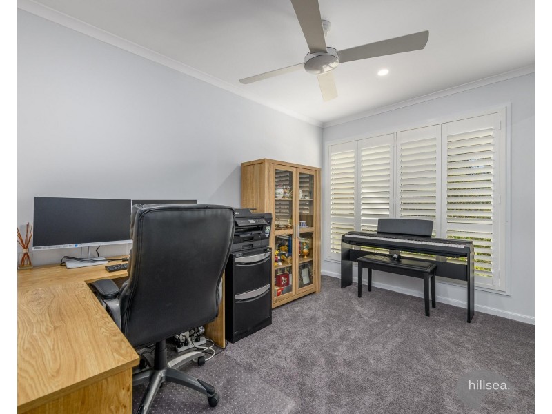 26 Karema Crescent, Runaway Bay QLD 4216