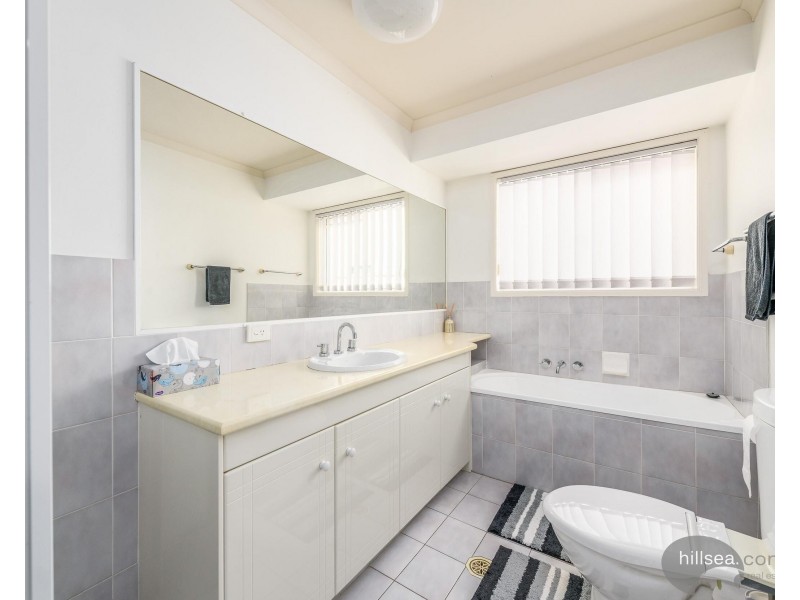 26 Karema Crescent, Runaway Bay QLD 4216