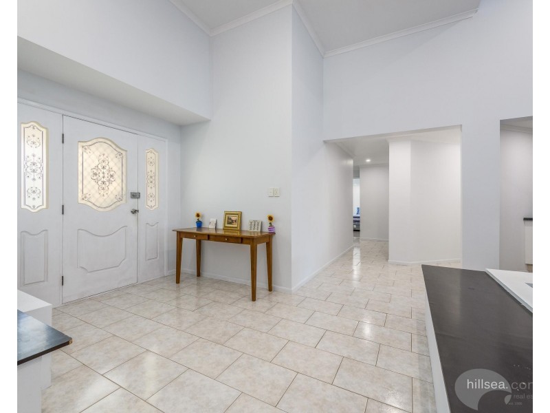 26 Karema Crescent, Runaway Bay QLD 4216