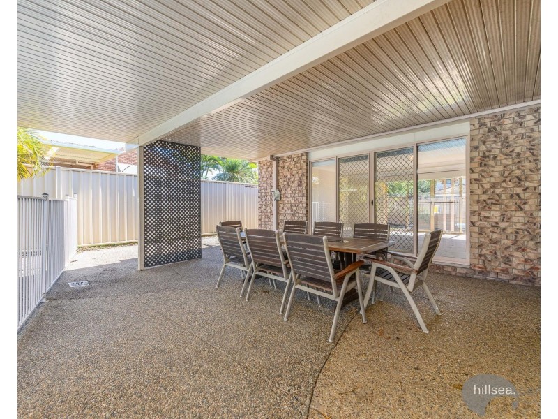 2 Cayman Court, Runaway Bay QLD 4216
