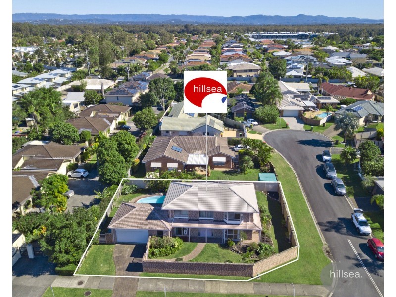 2 Cayman Court, Runaway Bay QLD 4216