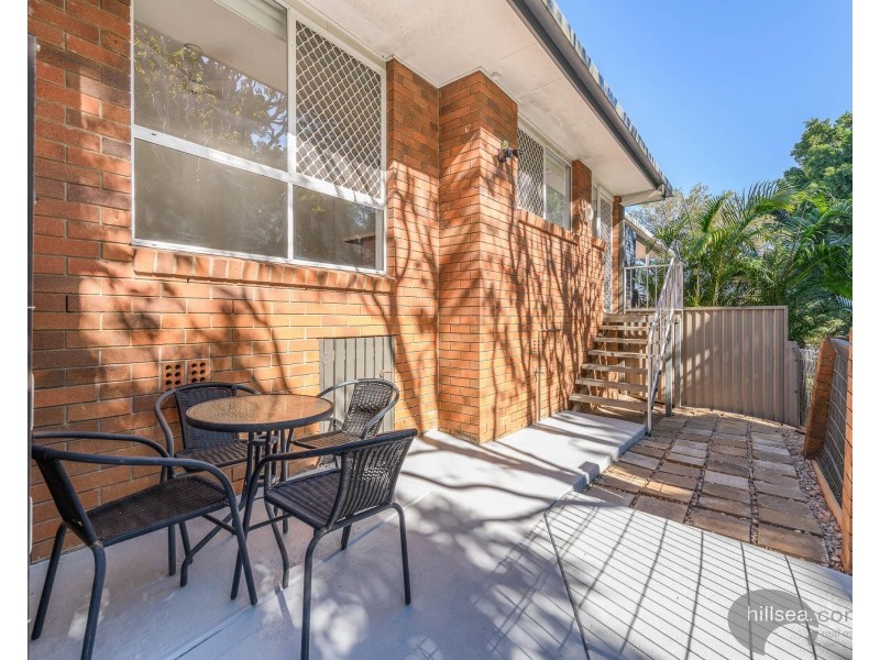 1/8 McWilliam Close, Labrador QLD 4215