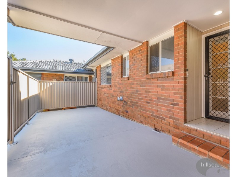 1/8 McWilliam Close, Labrador QLD 4215