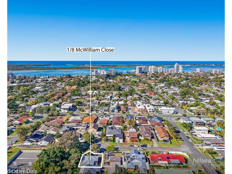 1/8 McWilliam Close, Labrador QLD 4215