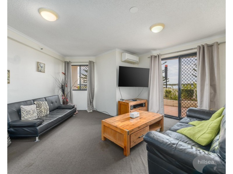1/452 Marine Parade, Biggera Waters QLD 4216