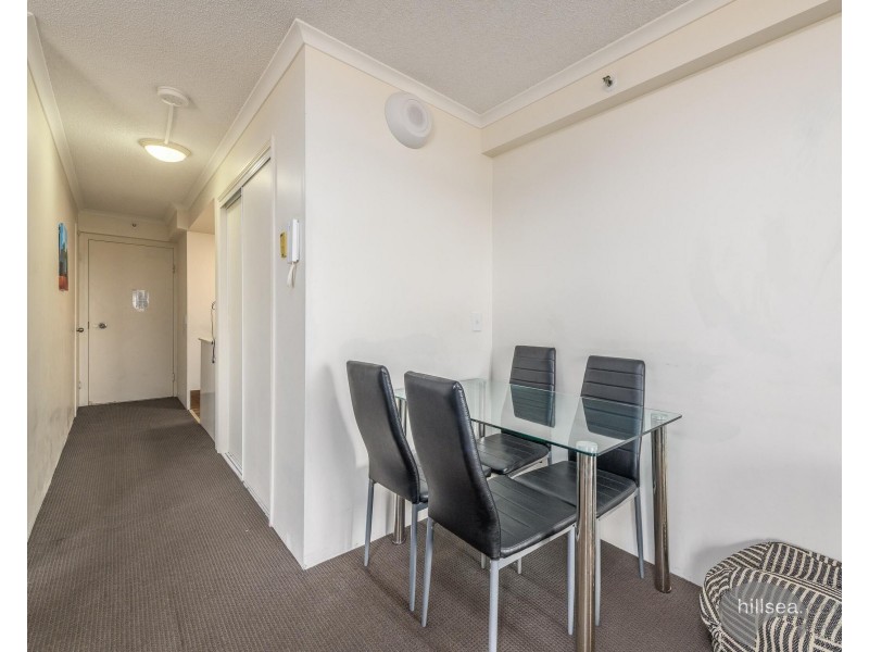 1/452 Marine Parade, Biggera Waters QLD 4216