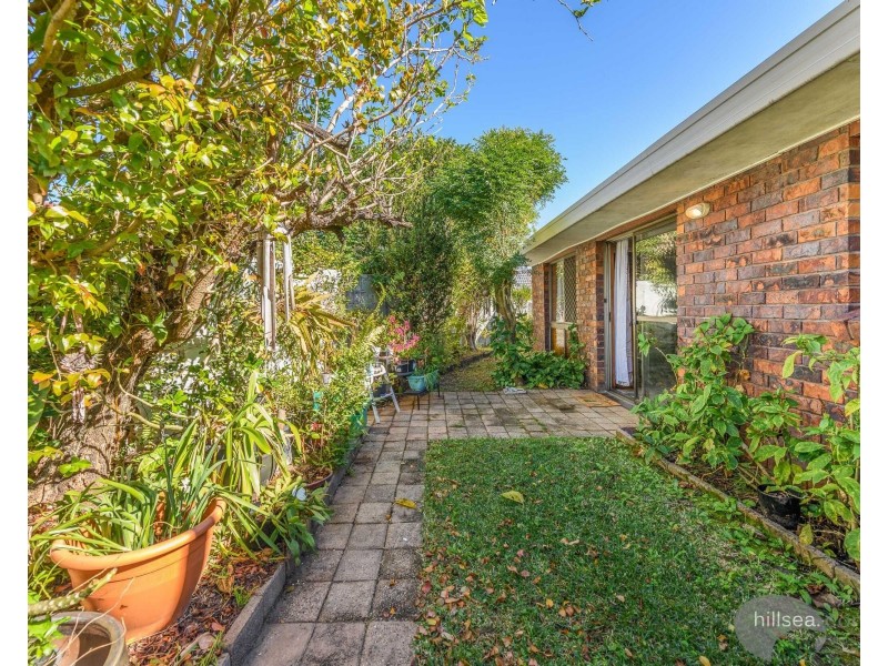 8 Kikori Crescent, Runaway Bay QLD 4216