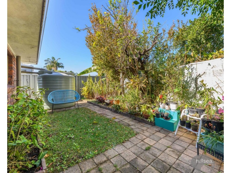 8 Kikori Crescent, Runaway Bay QLD 4216