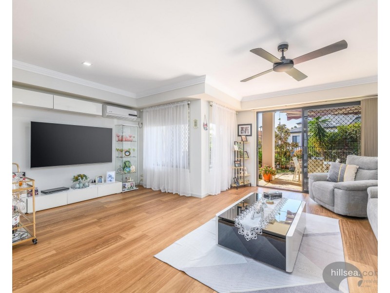 7/2 Bronberg Court, Southport QLD 4215