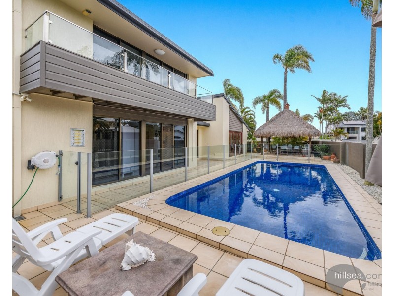 10 Kikori Crescent, Runaway Bay QLD 4216