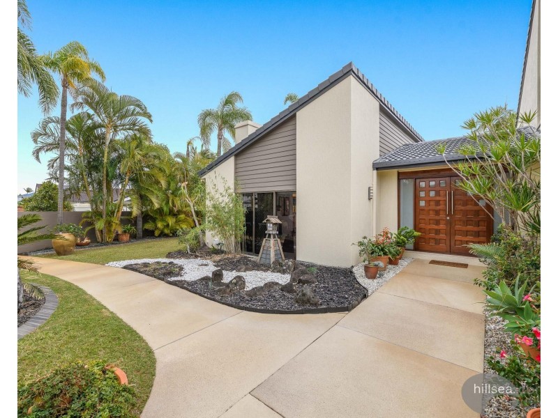 10 Kikori Crescent, Runaway Bay QLD 4216