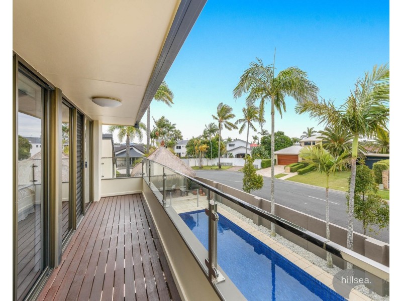 10 Kikori Crescent, Runaway Bay QLD 4216