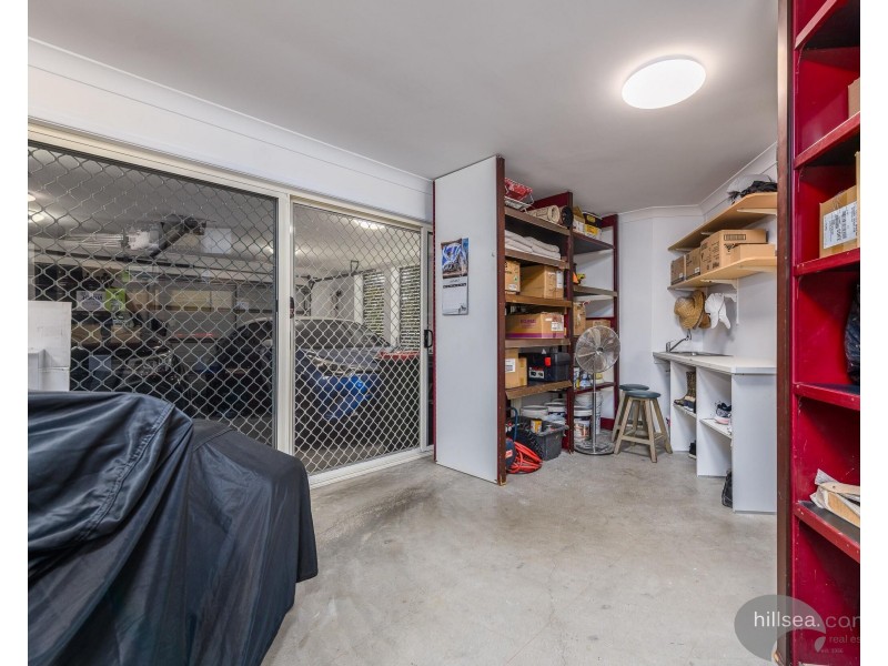 10 Kikori Crescent, Runaway Bay QLD 4216