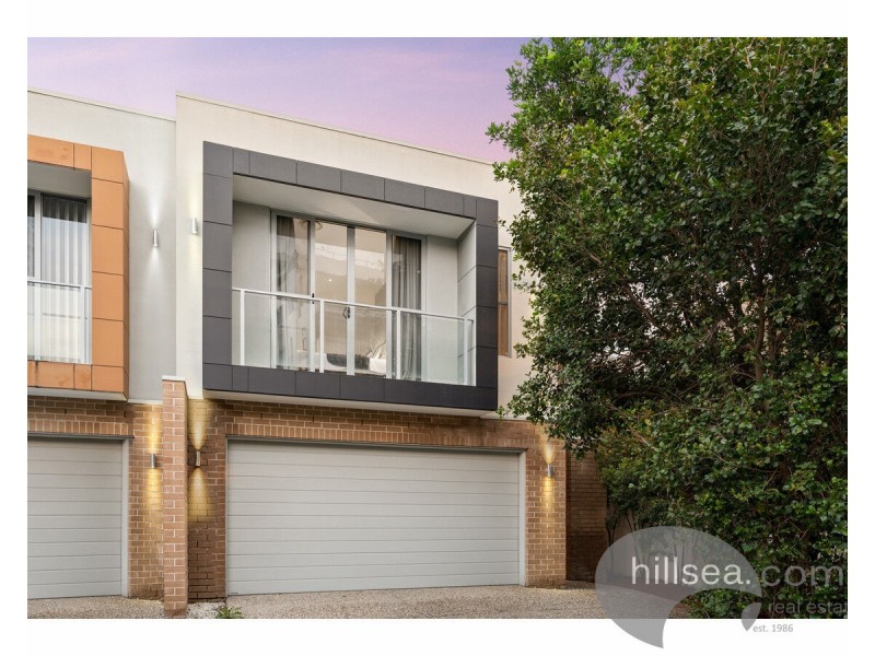 2/8 Compass Drive, Biggera Waters QLD 4216